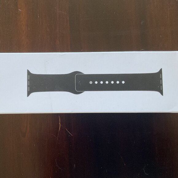 Apple Brand Sport Band 42 mm black Model MJ4Q2ZM/A SM/ML NEW $49 - Picture 1 of 4